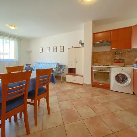 Ferienwohnung Fur 4 Personen Ca 45 Qm In Novigrad, Istrien Istrische Riviera - B44547 アパート *